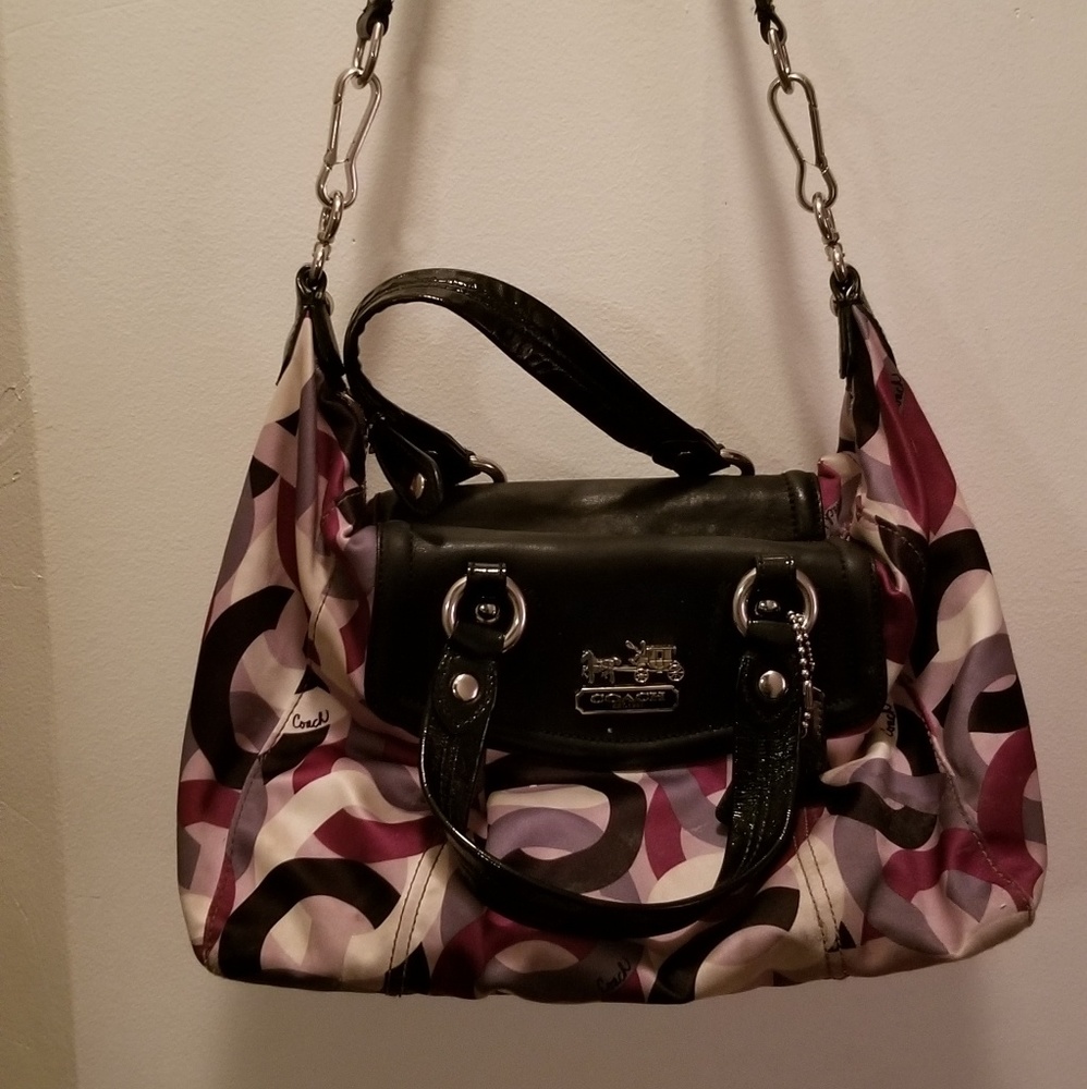 COACH SHOULDER PURSE